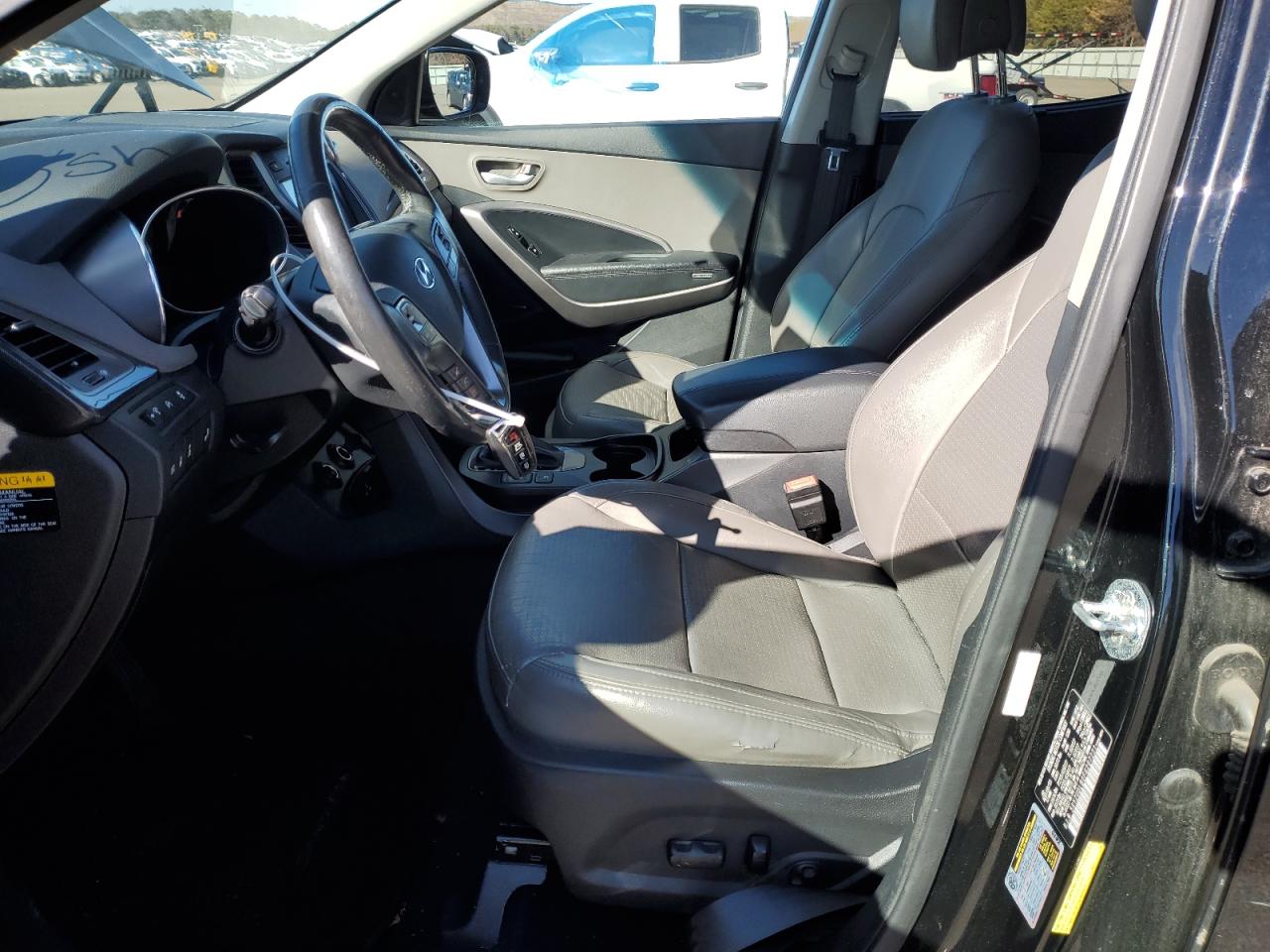 2015 Hyundai Santa Fe VIN 5XYZUDLB3FG297221 Copart auction photo, front end / rear end damage thumbnail 7