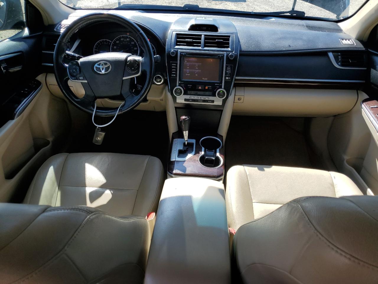 2014 Toyota Camry VIN 4T4BF1FKXER395022 Copart auction photo, front end / minor dent/scratches damage thumbnail 8