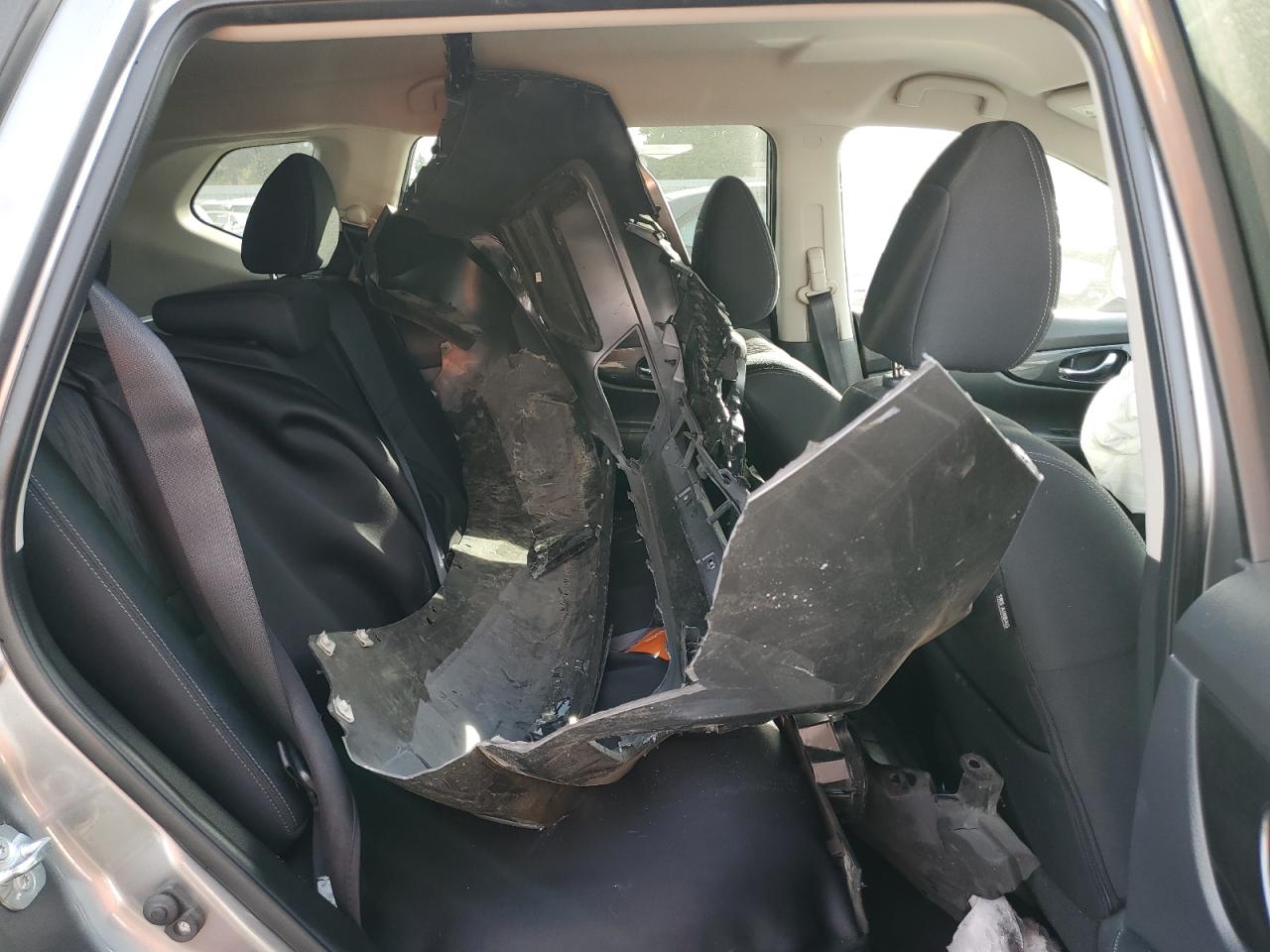 2018 Nissan Rogue VIN KNMAT2MT3JP599934 Copart auction photo, front end damage thumbnail 11