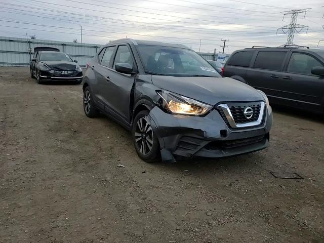 2019 Nissan Kicks VIN 3N1CP5CU3KL526281 Copart auction photo, front end / minor dent/scratches damage thumbnail 11