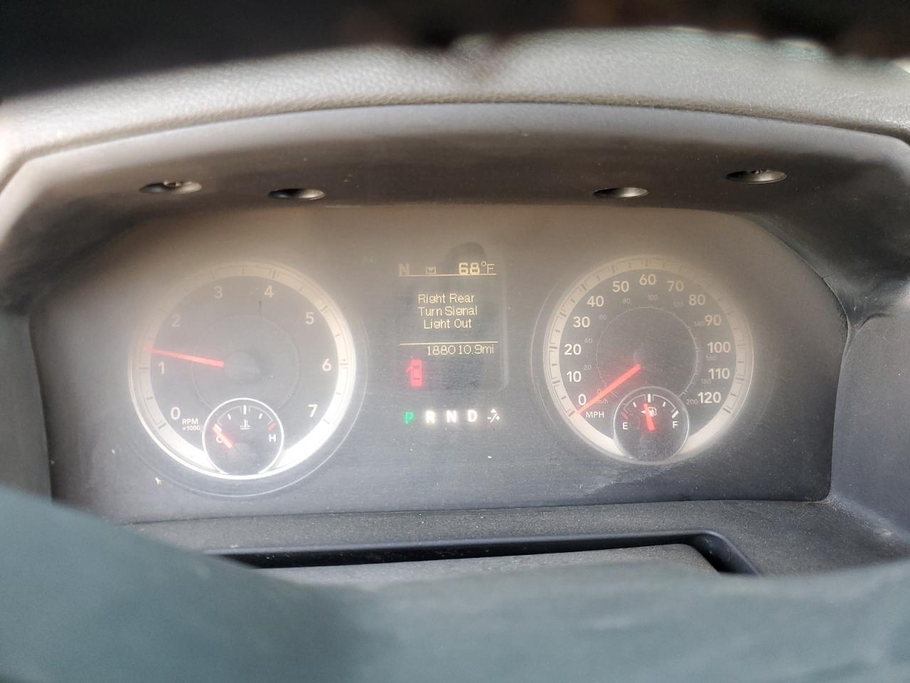 2015 RAM 1500 VIN 1C6RR6KT1FS575798 Copart auction photo, burn - interior / all over damage thumbnail 9