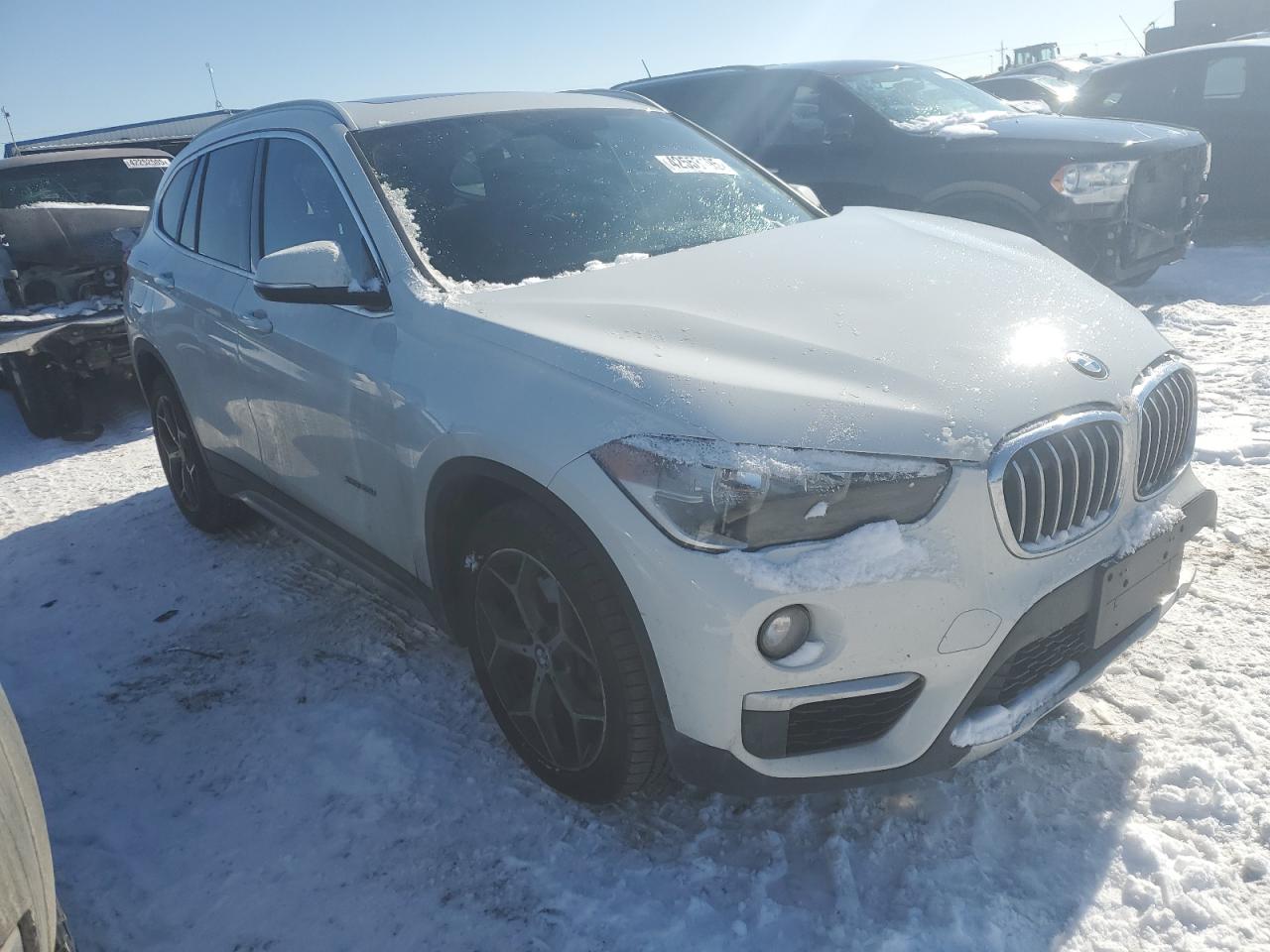 2018 BMW X1 VIN WBXHT3C32J5F89306 Copart auction photo, front end damage thumbnail 4