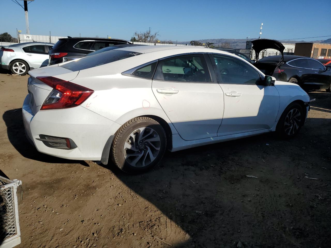 2016 Honda Civic VIN 19XFC2F72GE226723 Copart auction photo, front end damage thumbnail 3