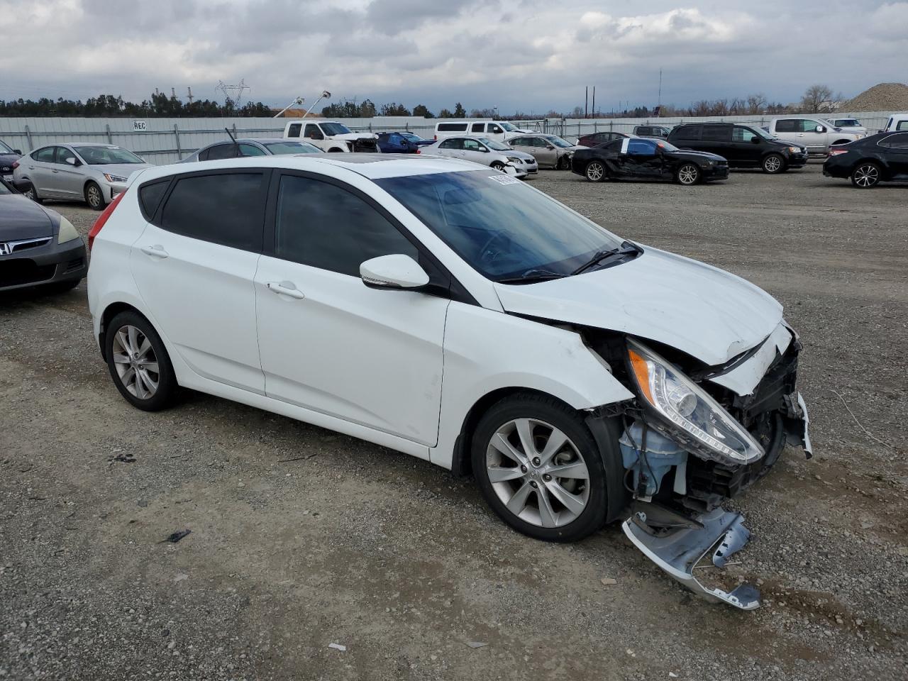 2014 Hyundai Accent VIN KMHCU5AE6EU194568 Copart auction photo, front end damage thumbnail 4