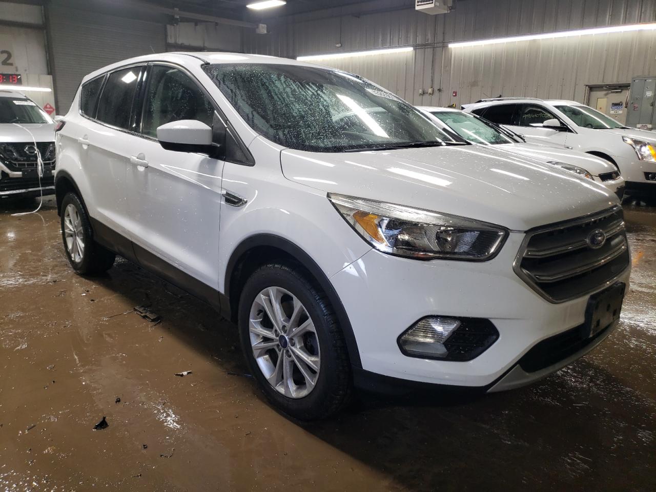 2017 Ford Escape VIN 1FMCU9G95HUB88203 Copart auction photo, front end damage thumbnail 4