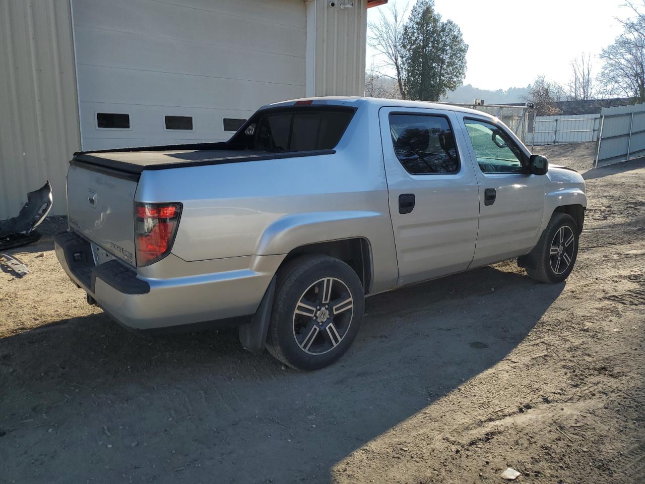 2014 Honda Ridgeline VIN 5FPYK1F78EB010492 Copart auction photo, front end / minor dent/scratches damage thumbnail 3