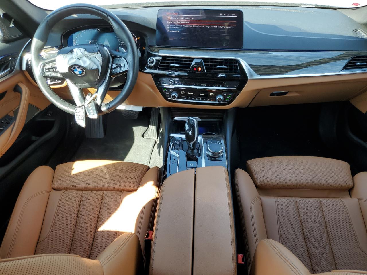 2021 BMW 5er VIN WBA53BJ06MWW96533 Copart auction photo, front end / minor dent/scratches damage thumbnail 8