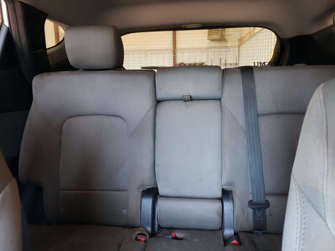 2014 Hyundai Santa Fe VIN 5XYZU3LB5EG177235 Copart auction photo, minor dent/scratches damage thumbnail 10
