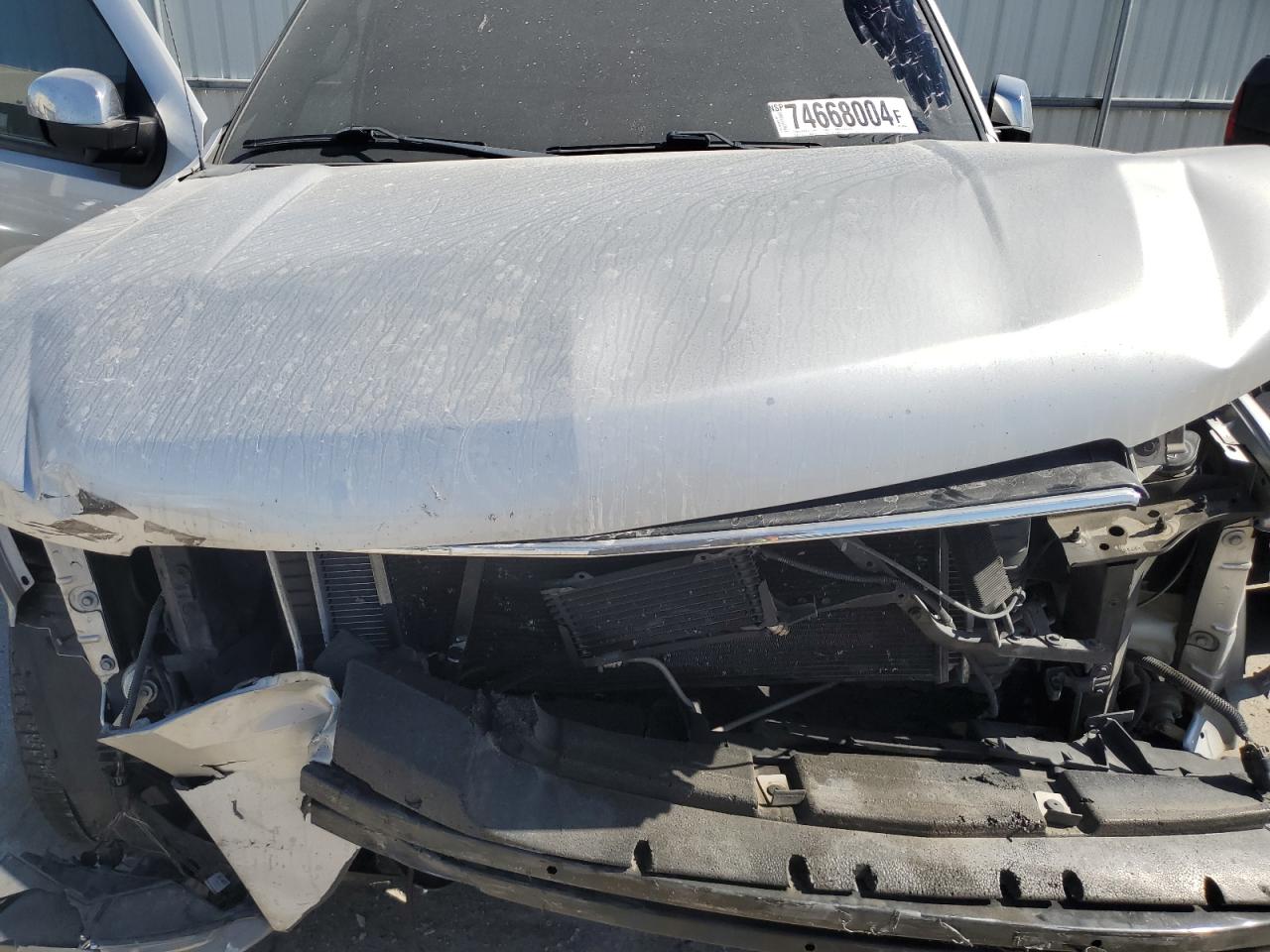 2011 Chevrolet Avalanche VIN 3GNTKFE36BG238955 Copart auction photo, front end damage thumbnail 12