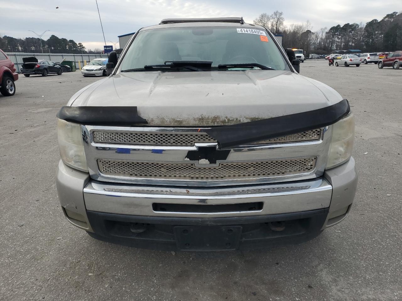 2009 Chevrolet Silverado VIN 1GCEK29039Z239372 Copart auction photo, all over / frame damage damage thumbnail 5