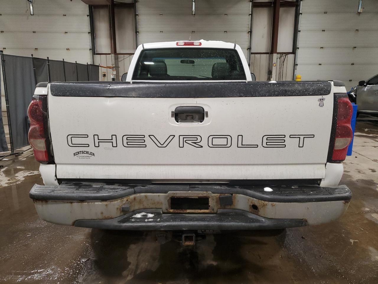 2006 Chevrolet Silverado VIN 1GCHC24U56E233337 Copart auction photo, front end / rear end damage thumbnail 6