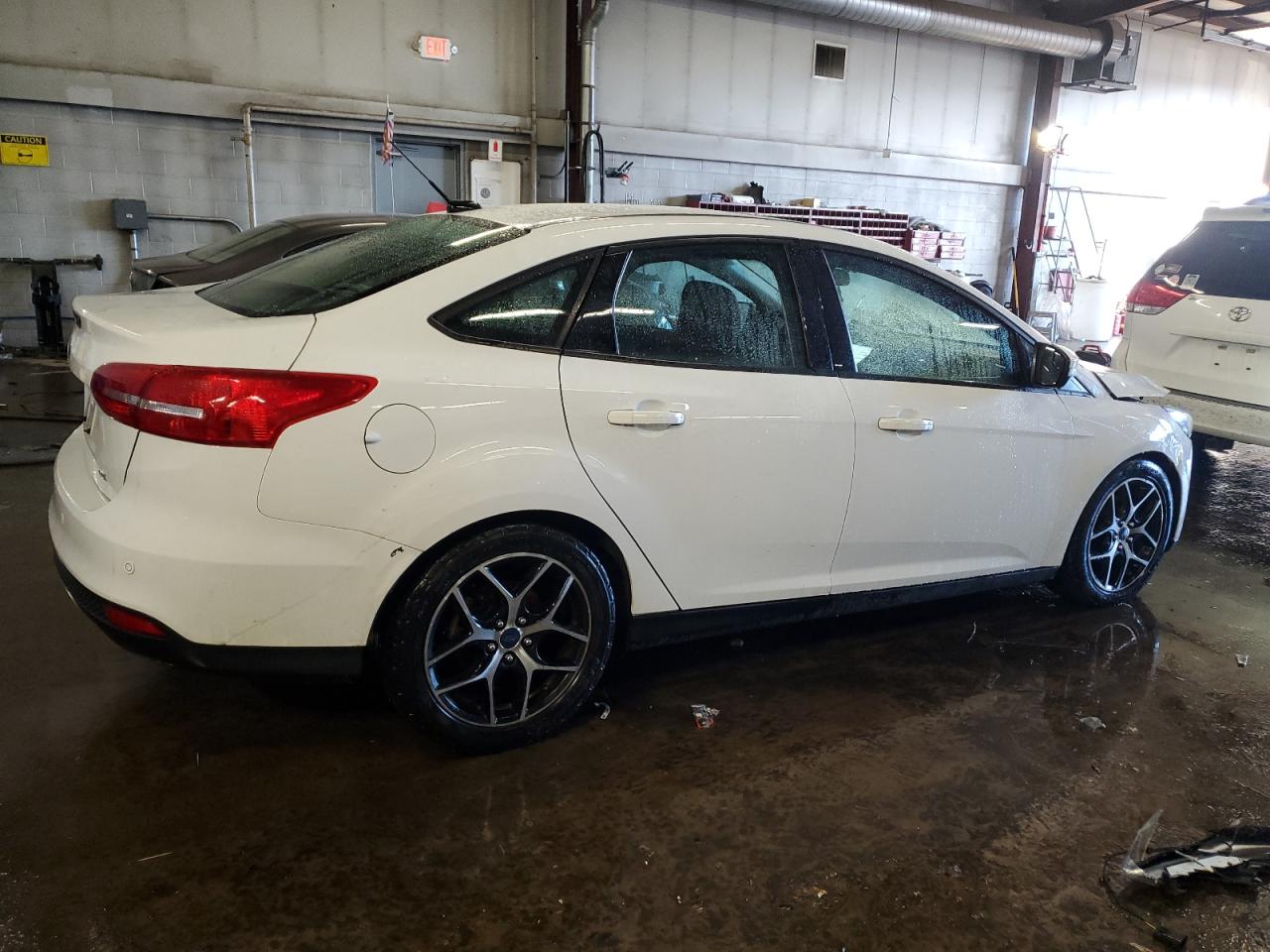 2017 Ford Focus VIN 1FADP3H27HL240537 Copart auction photo, front end damage thumbnail 3