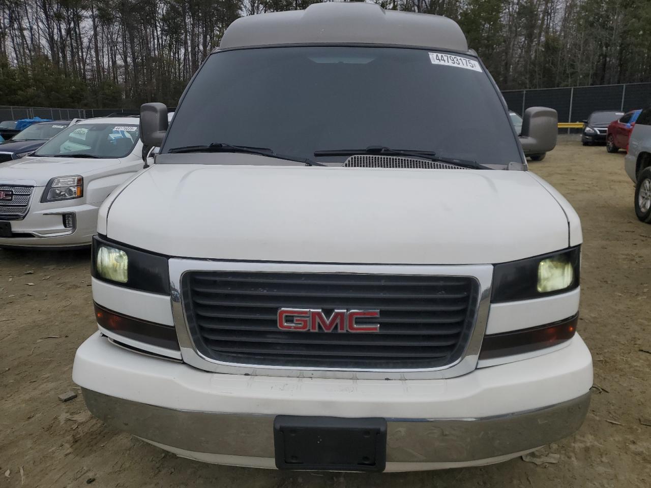 2008 Chevrolet Express VIN 1GBFG154881119075 Copart auction photo, rear end / side damage thumbnail 5