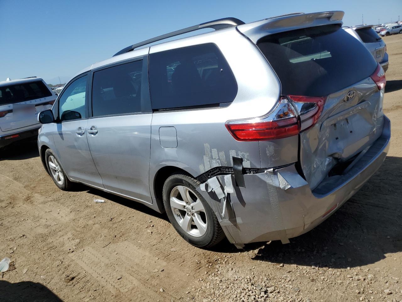 2016 Toyota Sienna VIN 5TDKK3DC7GS760989 Copart auction photo, rear end damage thumbnail 2