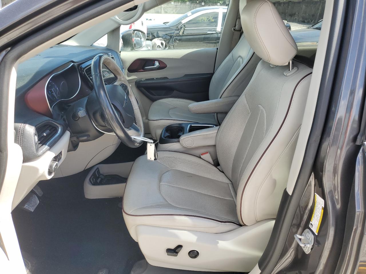 2020 Chrysler Pacifica VIN 2C4RC1GG6LR171658 Copart auction photo, front end damage thumbnail 7