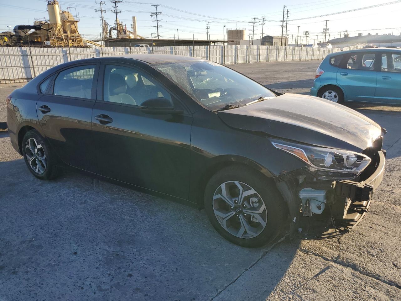 2021 KIA Forte VIN 3KPF24AD6ME297687 Copart auction photo, front end damage thumbnail 4