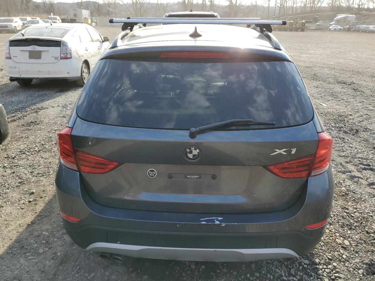 2013 BMW X1 VIN WBAVL1C59DVR87374 Copart auction photo, minor dent/scratches damage thumbnail 6