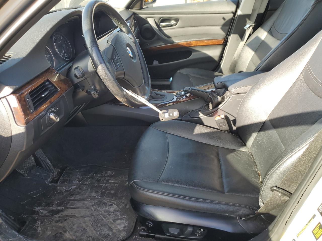 2011 BMW 3er VIN WBAPK5G53BNN81875 Copart auction photo, front end / side damage thumbnail 7
