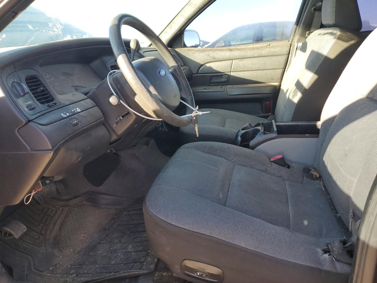 2010 Ford Crown Victoria VIN 2FABP7BV3AX146441 Copart auction photo, side / minor dent/scratches damage thumbnail 7