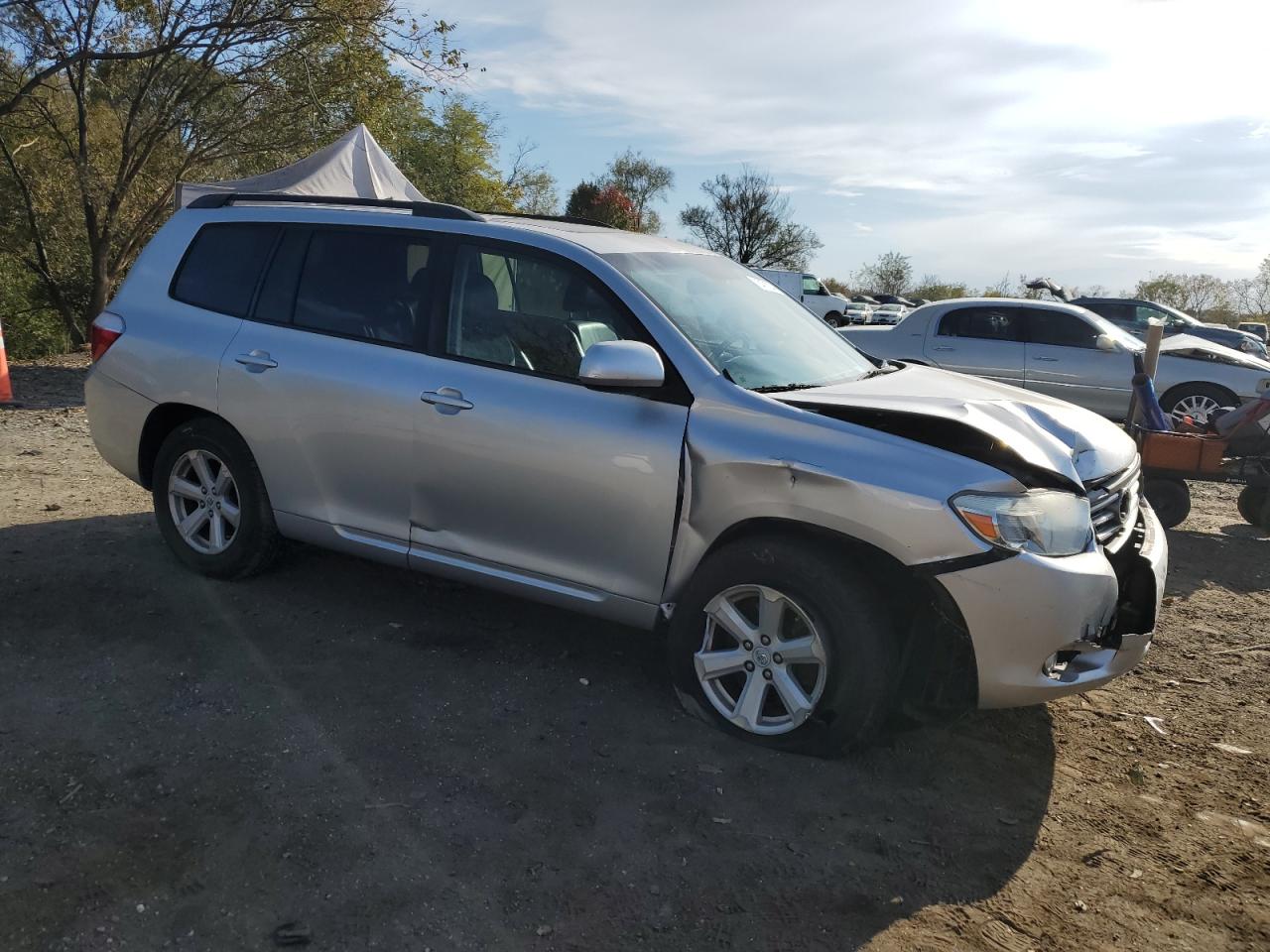2010 Toyota Highlander VIN 5TDKK3EH2AS012667 Copart auction photo, front end / mechanical damage thumbnail 4
