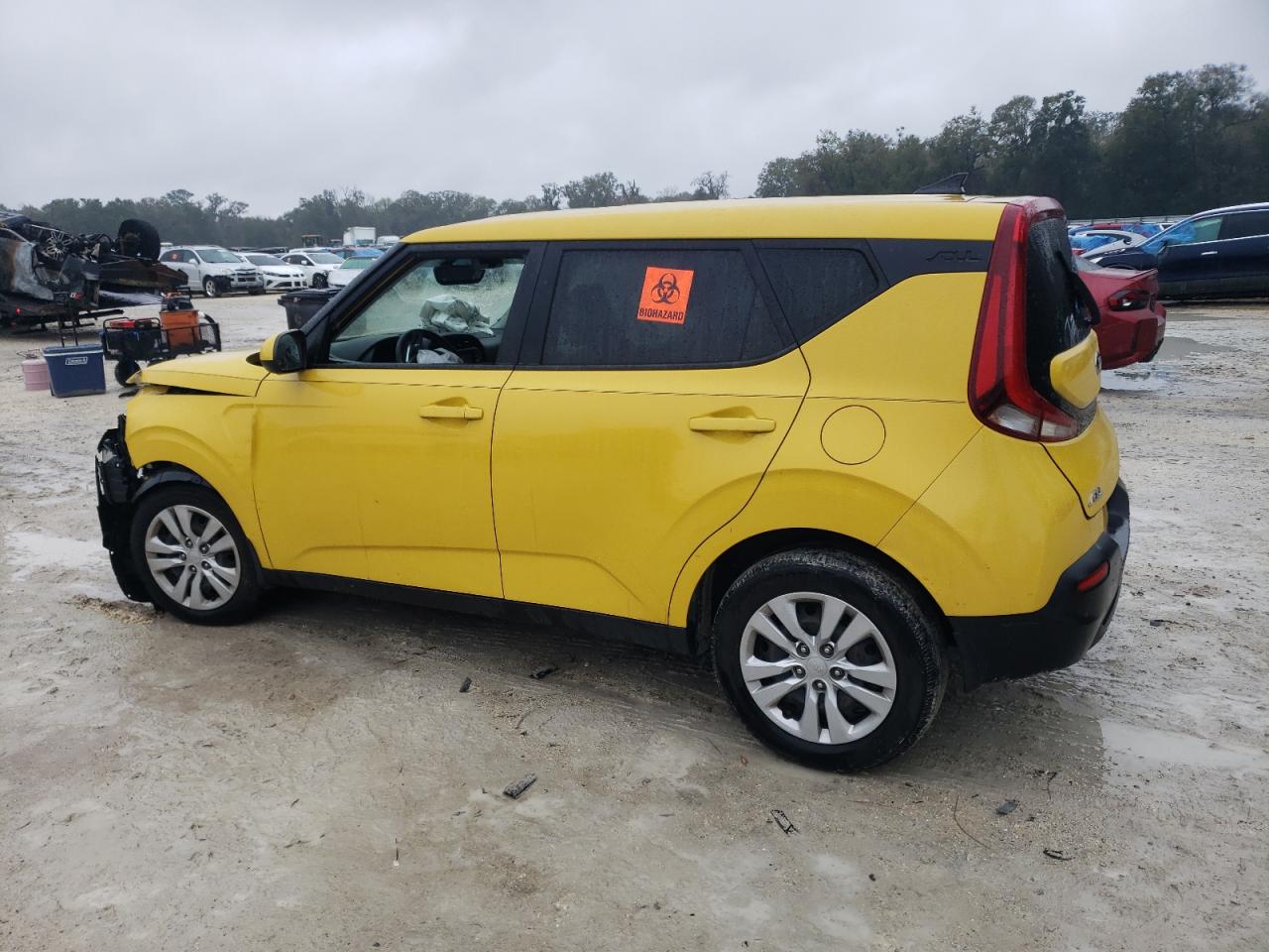 2020 KIA Soul VIN KNDJ23AU4L7116945 Copart auction photo, front end / minor dent/scratches damage thumbnail 2