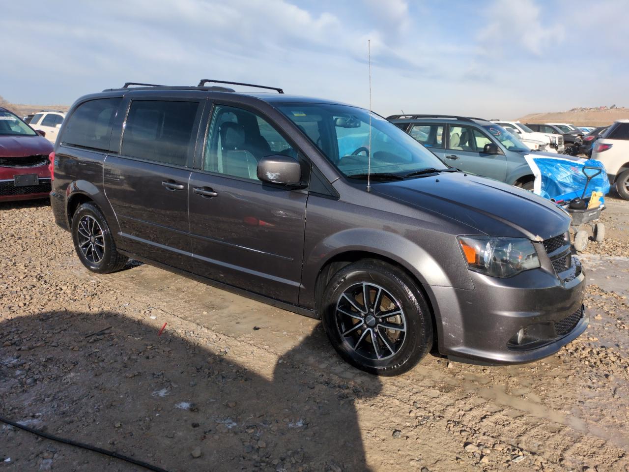 2017 Dodge Caravan VIN 2C4RDGEG1HR697738 Copart auction photo, front end damage thumbnail 4