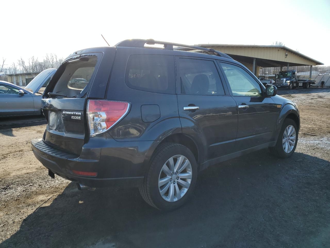 2013 Subaru Forester VIN JF2SHADC2DH445845 Copart auction photo, rear end / minor dent/scratches damage thumbnail 3