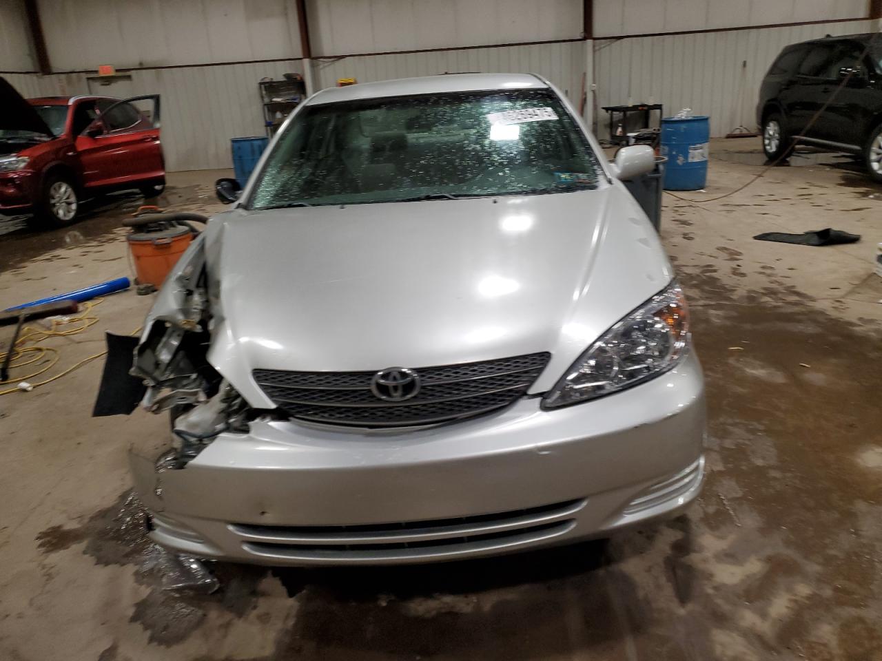 2002 Toyota Camry VIN 4T1BE32K72U071651 Copart auction photo, front end damage thumbnail 5