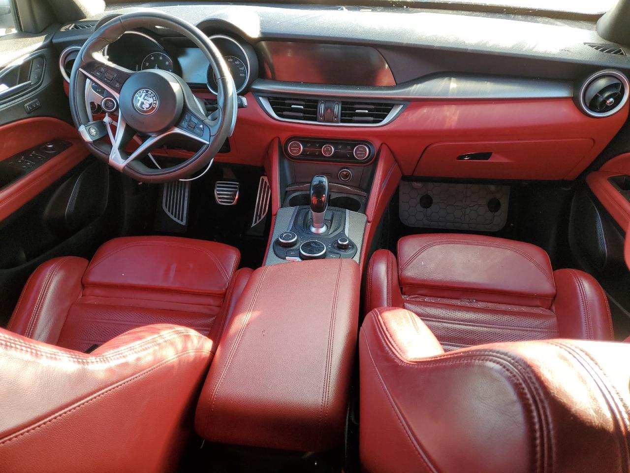 2019 Alfa Romeo Stelvio VIN ZASPAKBN7K7C50837 Copart auction photo, front end / side damage thumbnail 8