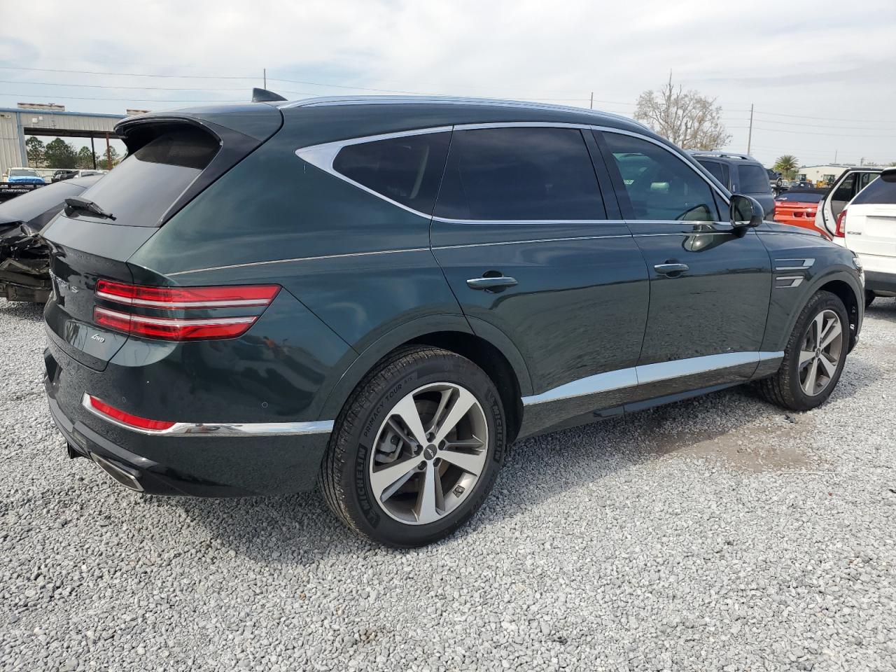 2022 Genesis Gv80 VIN KMUHBDSB3NU076764 Copart auction photo, minor dent/scratches damage thumbnail 3