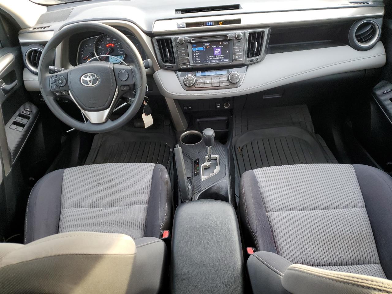 2015 Toyota RAV 4 VIN 2T3RFREV1FW261186 Copart auction photo, front end damage thumbnail 8
