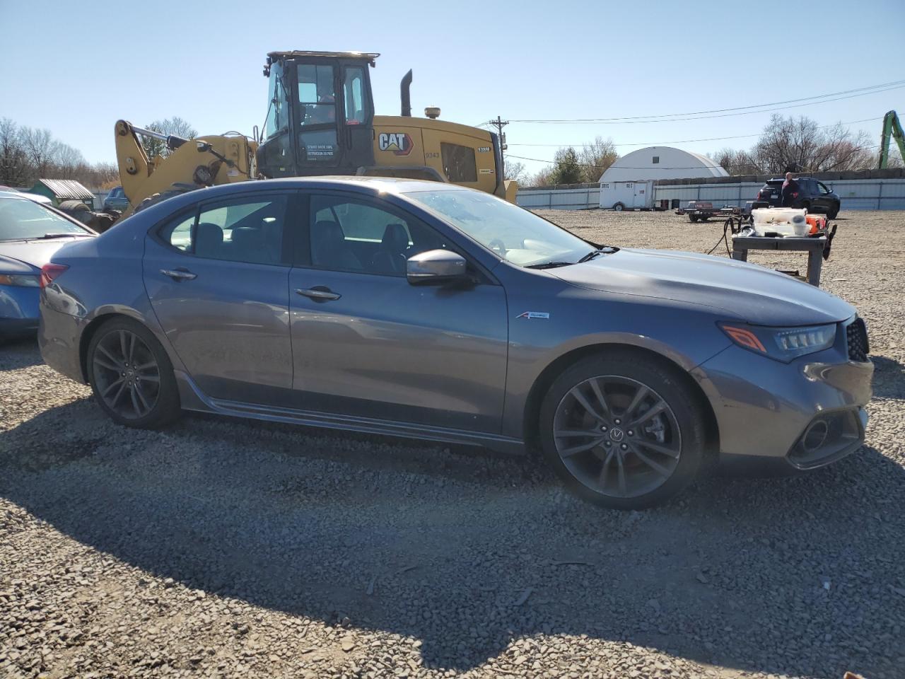 2018 Acura TLX VIN 19UUB2F69JA004337 Copart auction photo, minor dent/scratches damage thumbnail 4
