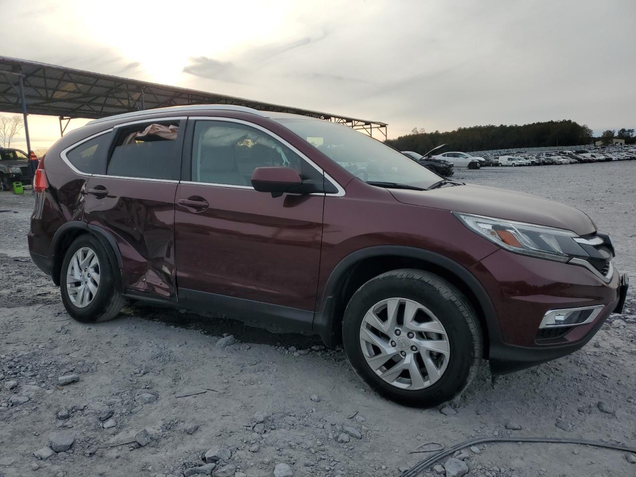 2015 Honda CR-V VIN 2HKRM3H7XFH556729 Copart auction photo, side / rear end damage thumbnail 4