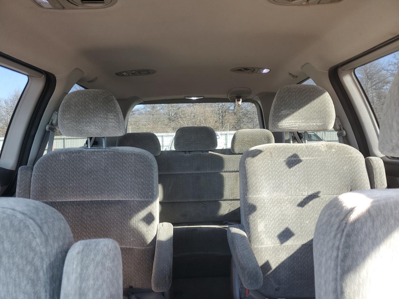 2001 Honda Odyssey VIN 2HKRL18521H528857 Copart auction photo, rear end / side damage thumbnail 10