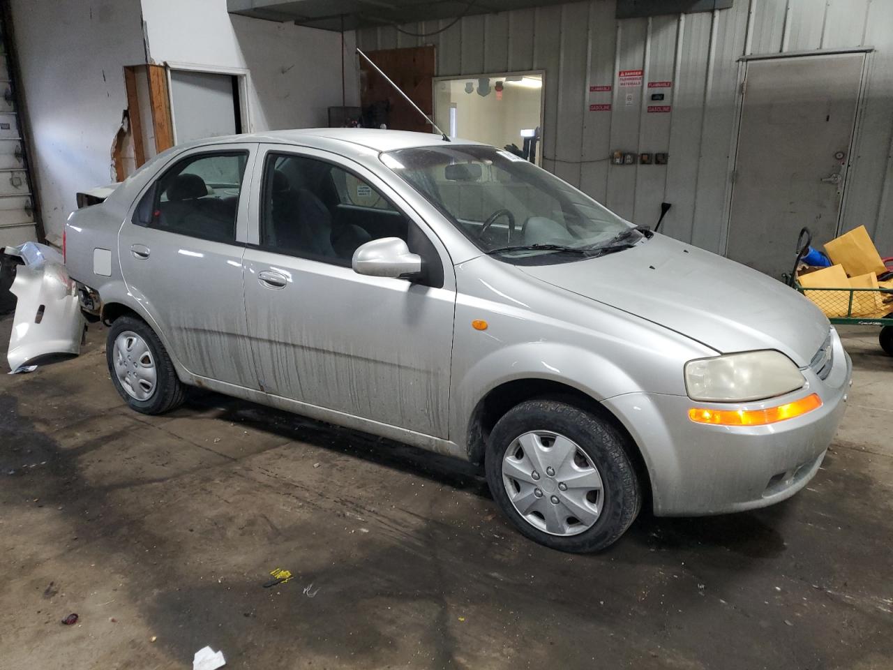 2004 Chevrolet Aveo VIN KL1TD52684B256940 Copart auction photo, rear end damage thumbnail 4