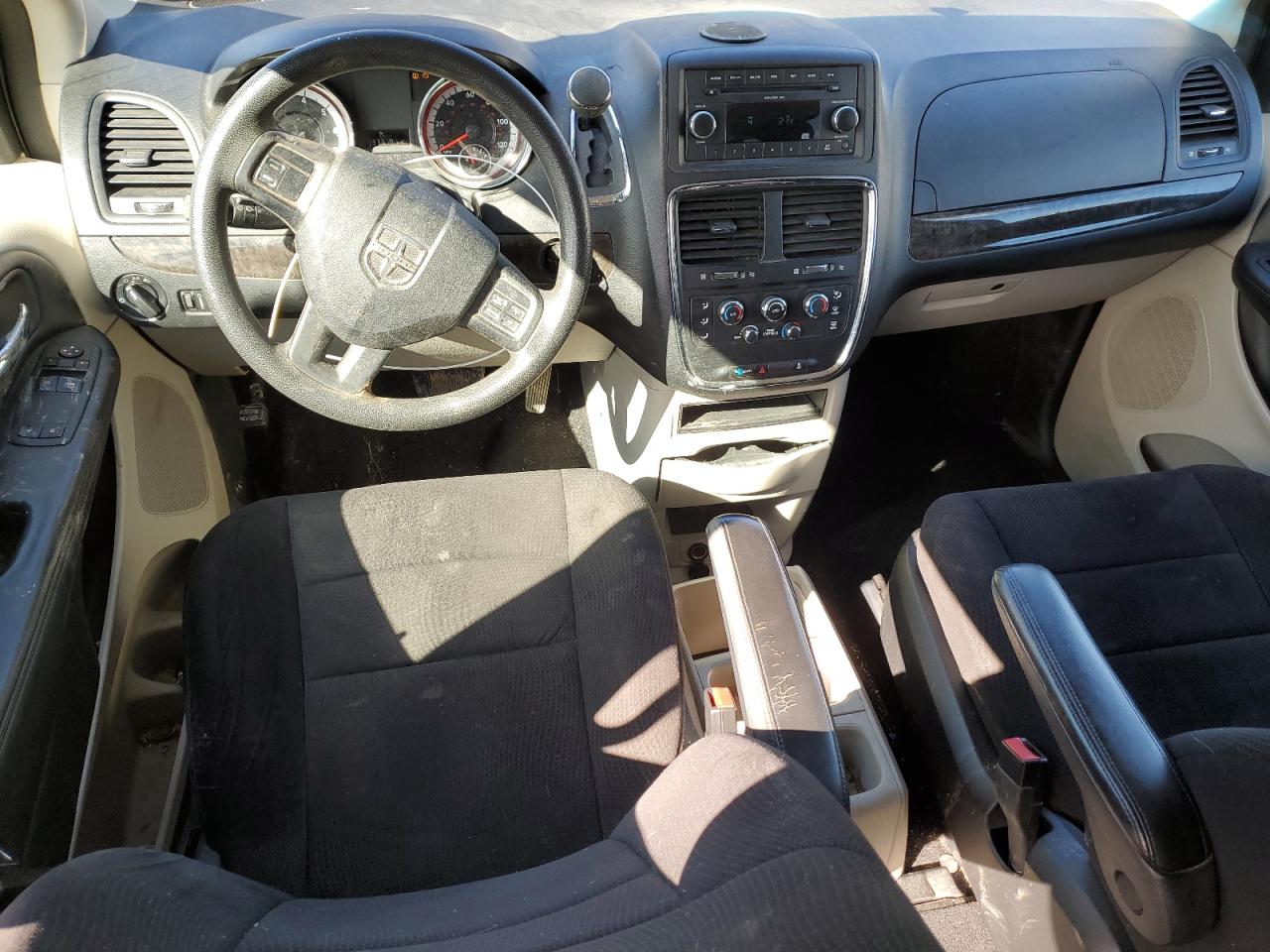 2011 Dodge Caravan VIN 2D4RN4DG7BR613624 Copart auction photo, front end / minor dent/scratches damage thumbnail 8