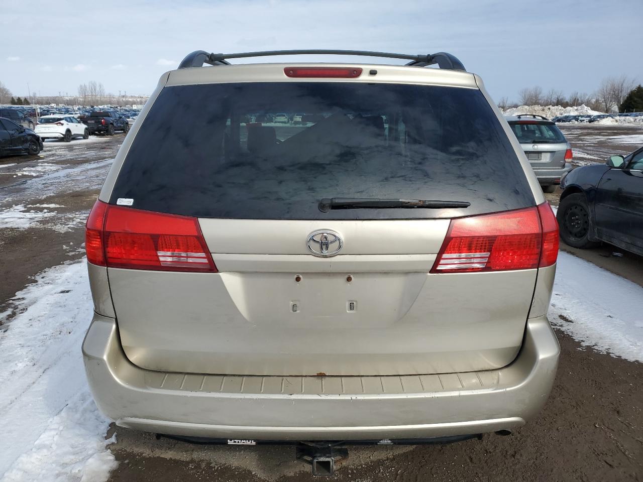 2004 Toyota Sienna VIN 5TDZA23C74S070765 Copart auction photo, minor dent/scratches / side damage thumbnail 6