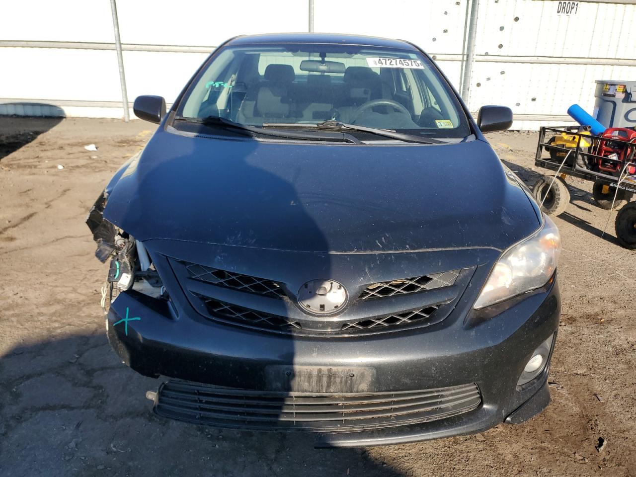 2011 Toyota Corolla VIN 2T1BU4EE2BC749111 Copart auction photo, front end damage thumbnail 5