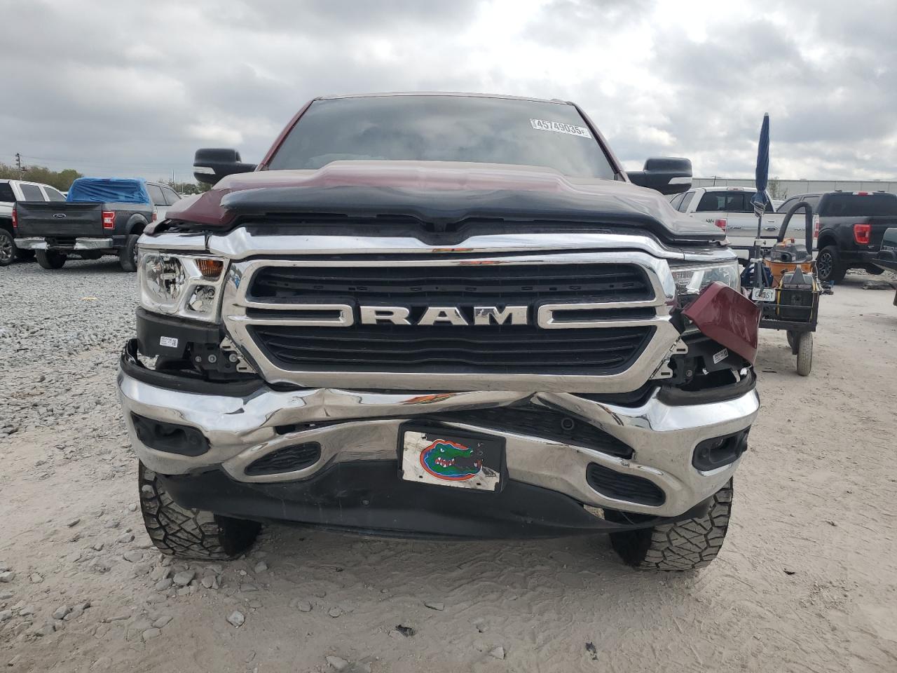 2019 RAM 1500 VIN 1C6SRFFT5KN839738 Copart auction photo, front end damage thumbnail 5