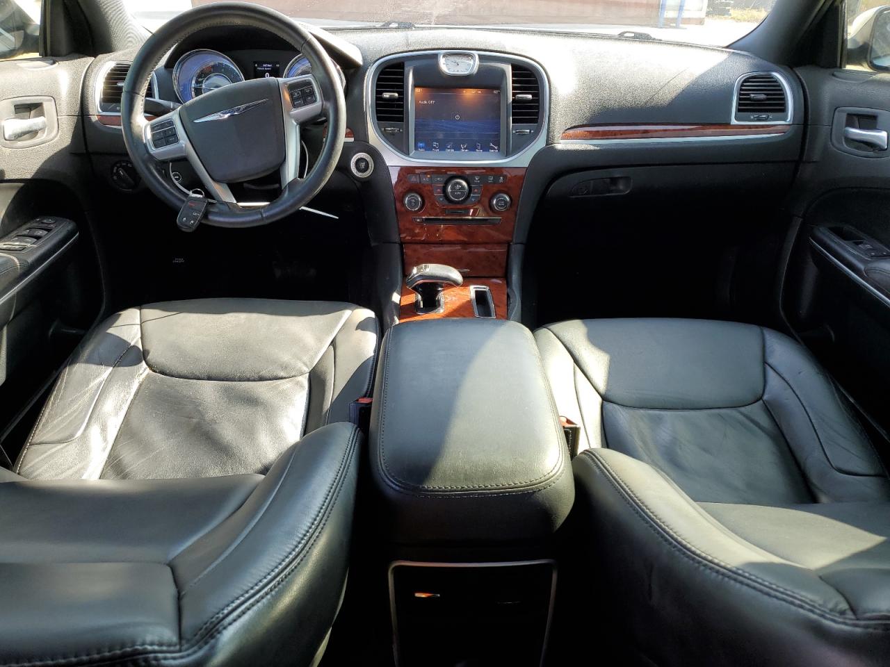 2014 Chrysler 300 VIN 2C3CCAAG1EH167528 Copart auction photo, side / front end damage thumbnail 8