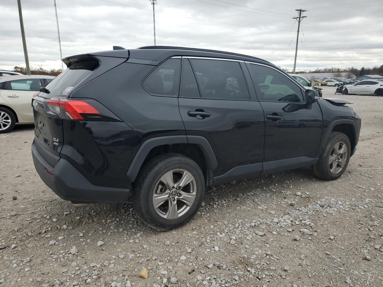2022 Toyota RAV 4 VIN 2T3P1RFVXNC277598 Copart auction photo, front end damage thumbnail 3