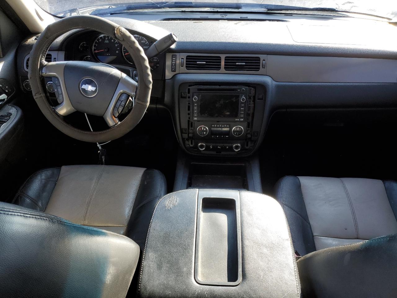 2008 Chevrolet Avalanche VIN 3GNFK12328G259184 Copart auction photo, front end damage thumbnail 8