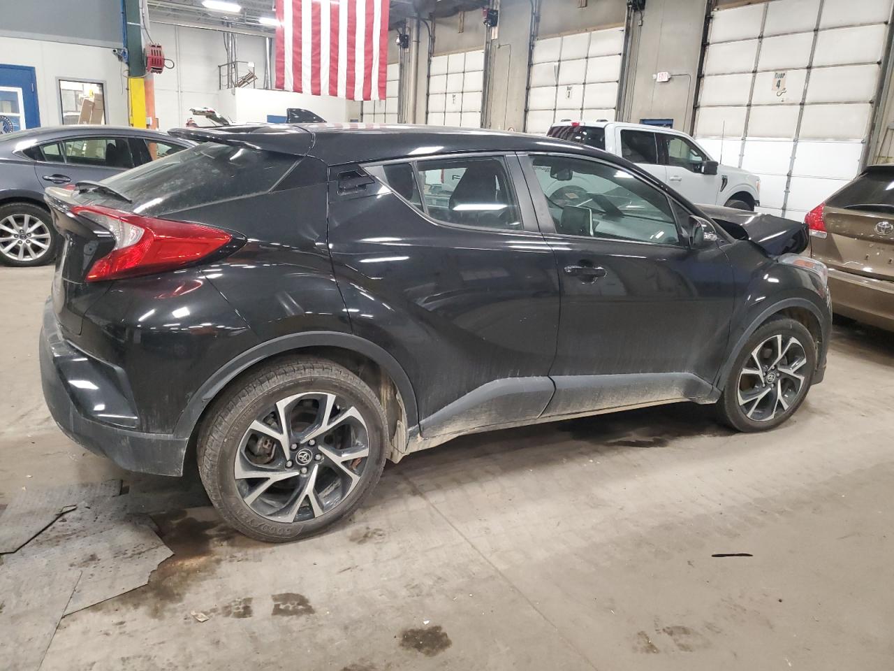 2019 Toyota C-HR VIN NMTKHMBX2KR083836 Copart auction photo, front end damage thumbnail 3