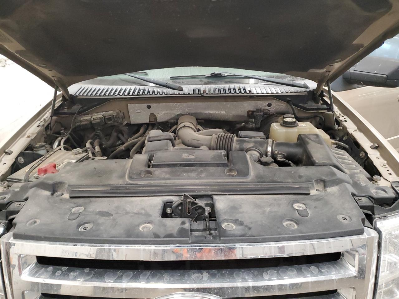 2008 Ford Expedition VIN 1FMFU16568LA45375 Copart auction photo, rear end damage thumbnail 12