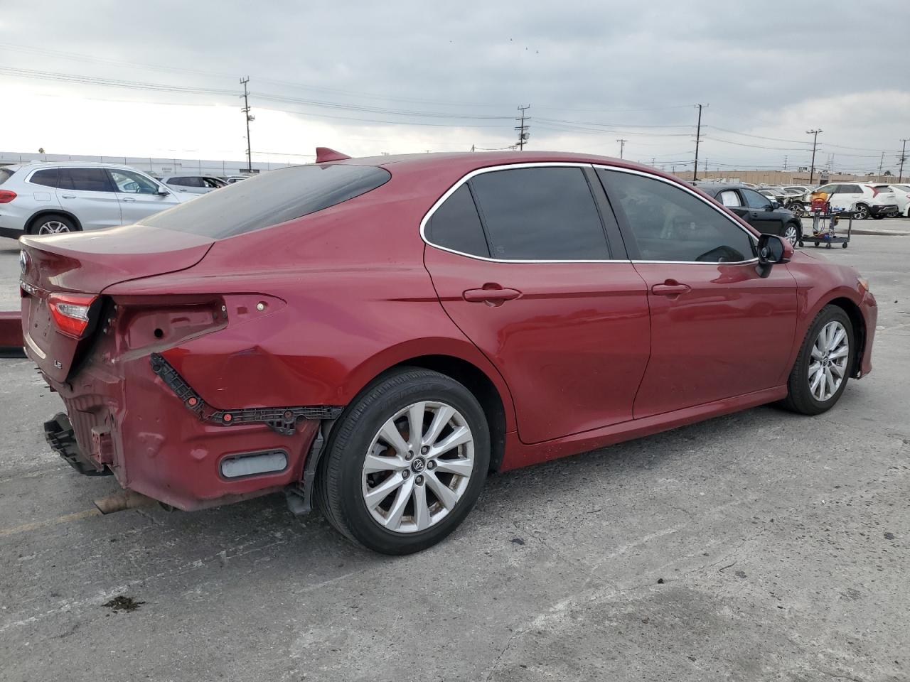 2020 Toyota Camry VIN 4T1C11AKXLU915754 Copart auction photo, rear end / front end damage thumbnail 3
