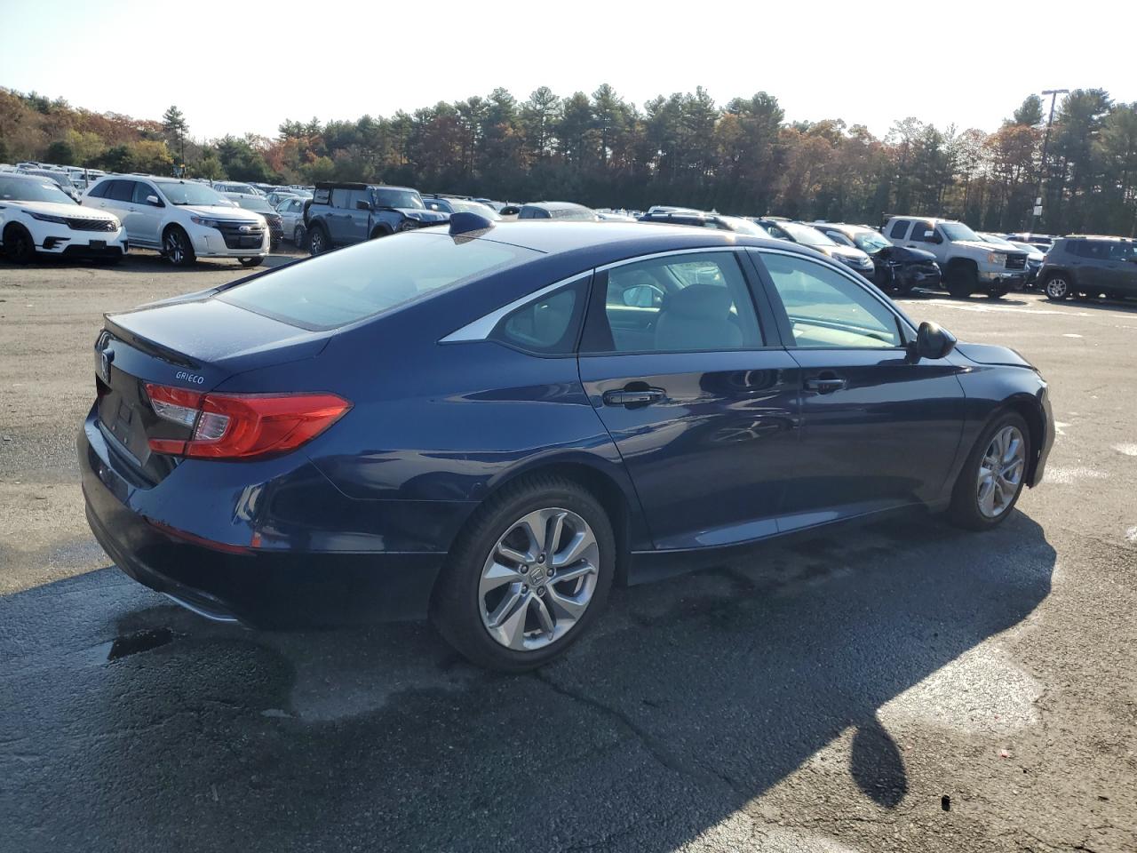 2019 Honda Accord VIN 1HGCV1F15KA044045 Copart auction photo, front end / minor dent/scratches damage thumbnail 3