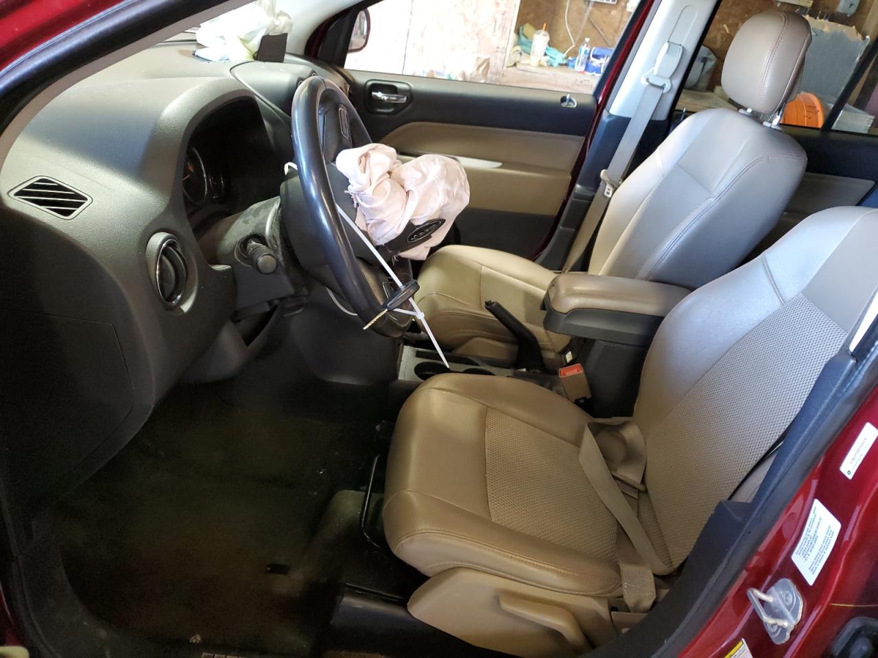 2014 Jeep Compass VIN 1C4NJDEB8ED641630 Copart auction photo, front end / side damage thumbnail 7
