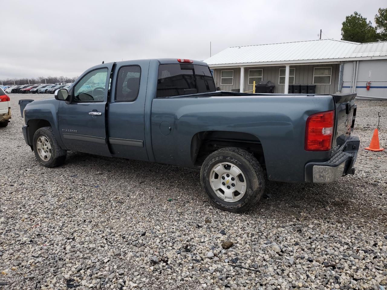 2011 Chevrolet Silverado VIN 1GCRCSE03BZ419168 Copart auction photo, all over damage thumbnail 2
