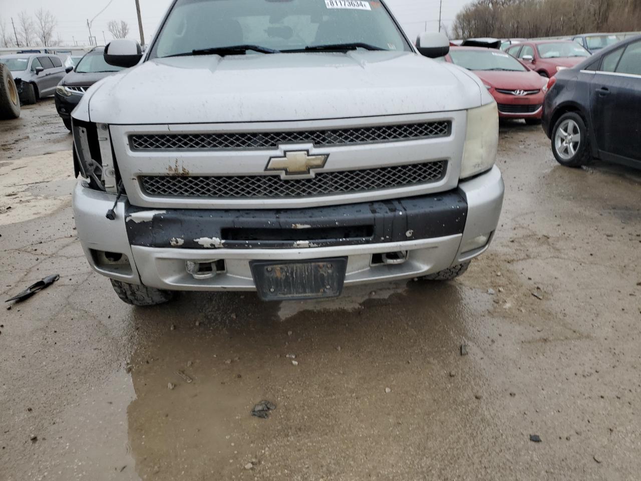2010 Chevrolet Silverado VIN 3GCRKSE32AG195824 Copart auction photo, front end damage thumbnail 5