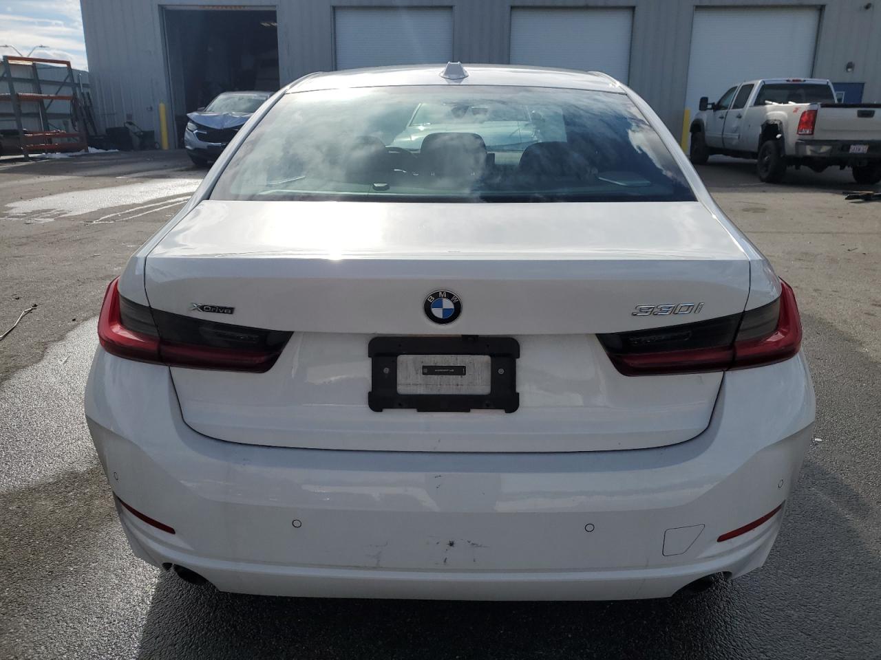 2024 BMW 3er VIN 3MW89FF08R8E11438 Copart auction photo, rear end damage thumbnail 6